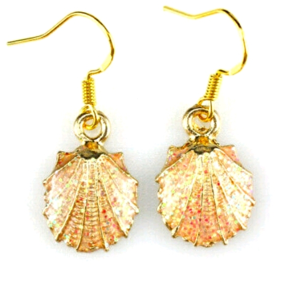 🐚Sparkling Sea🐚Shell Earrings🐚 - Picture 2 of 5